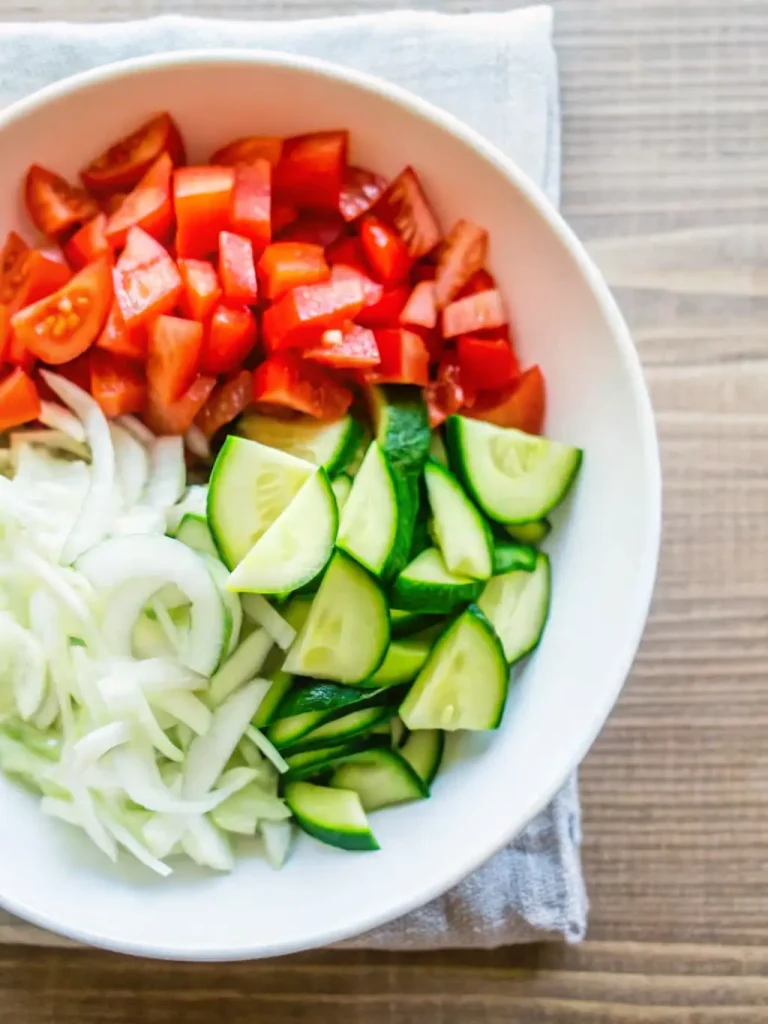 Creamy Cucumber Tomato Salad Creamy Cucumber Tomato Salad How to make 1